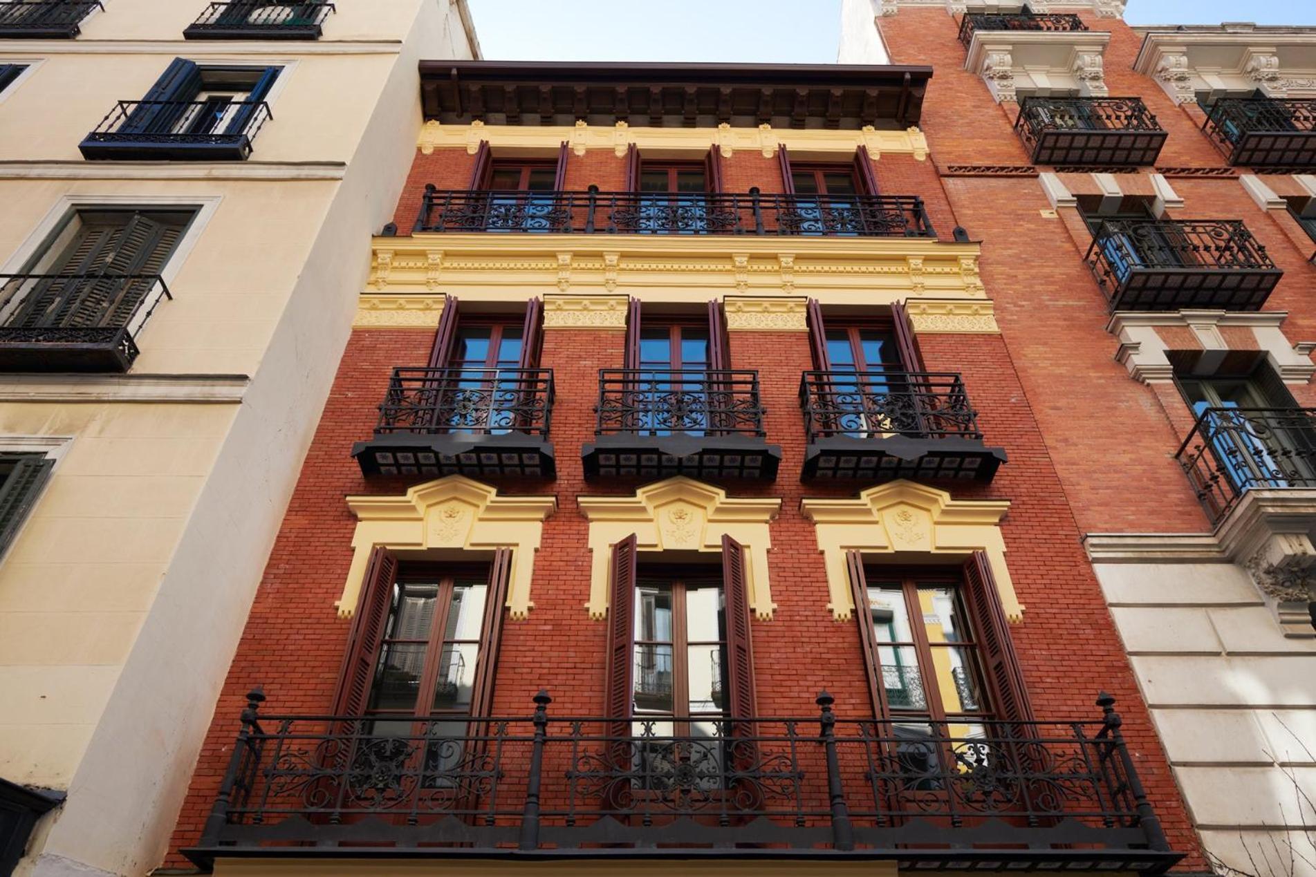Plazamayorsuites Madrid Exteriör bild