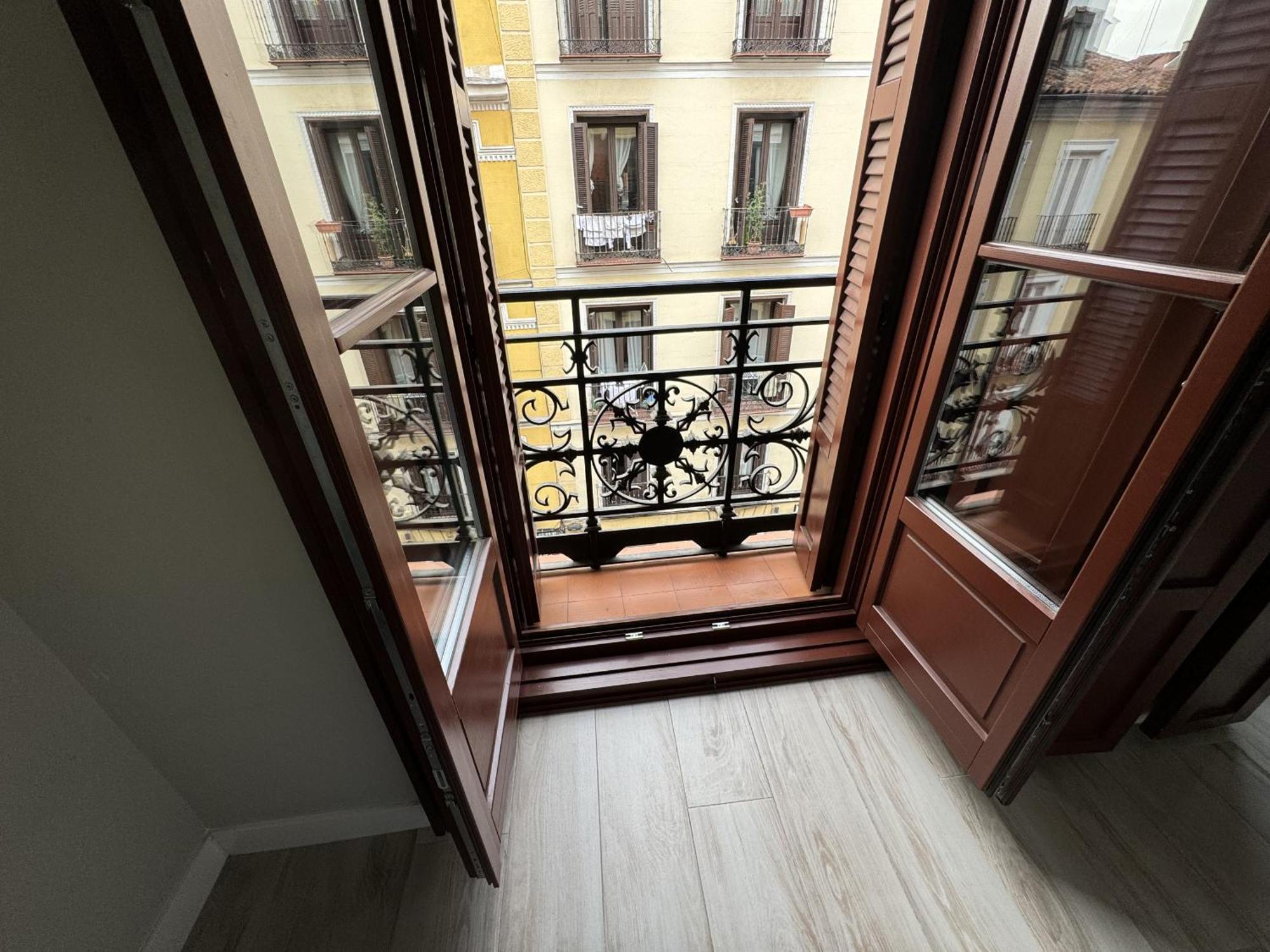 Plazamayorsuites Madrid Exteriör bild