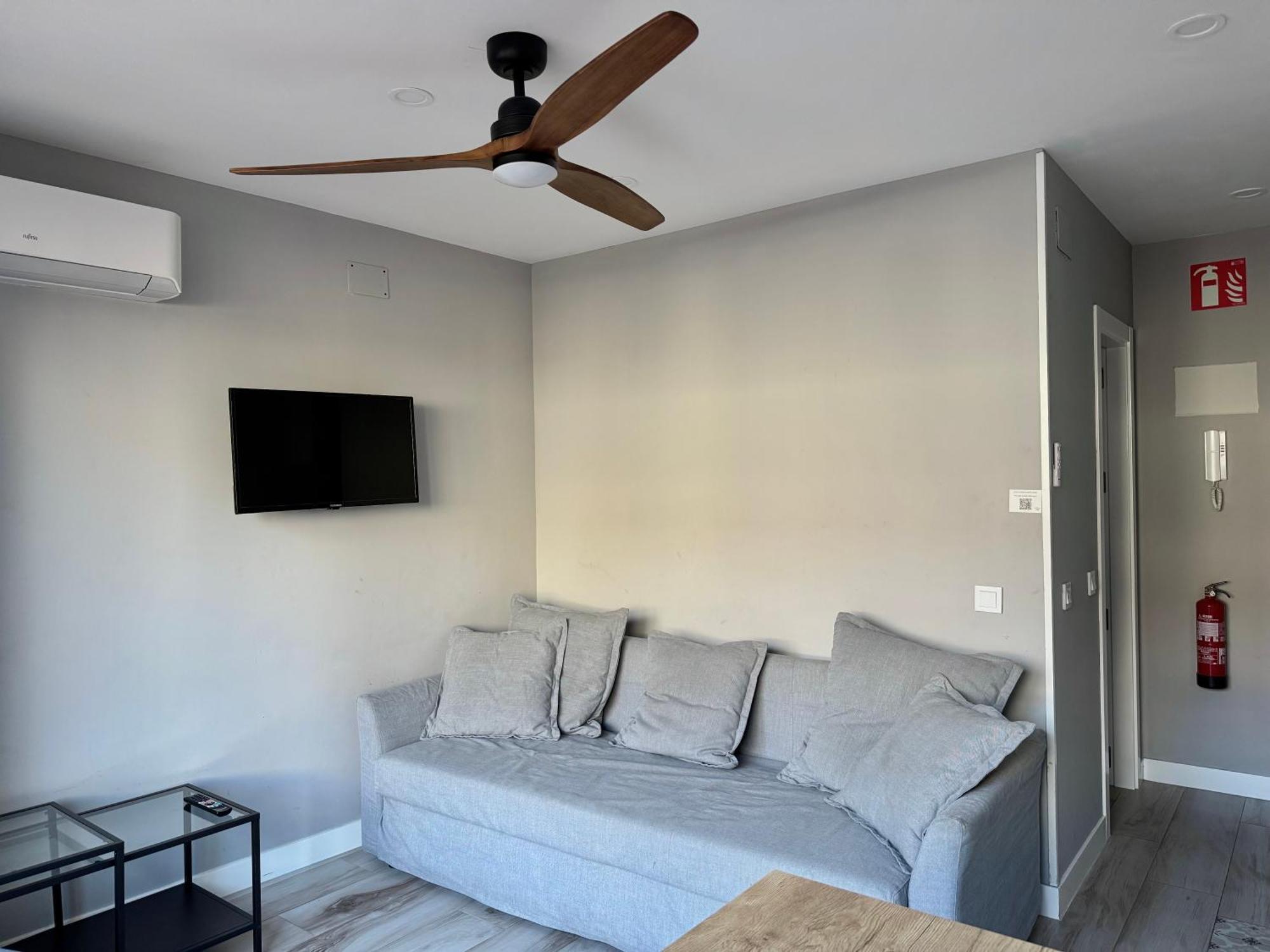Plazamayorsuites Madrid Exteriör bild